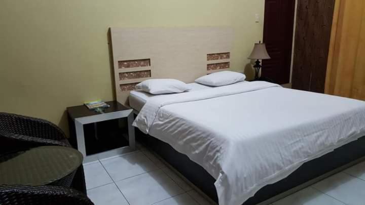 Hotel Syariah Grand Jamee Sunggal Buitenkant foto